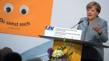 Angela Merkel beim Auftakt des Kirchentags (dpa)