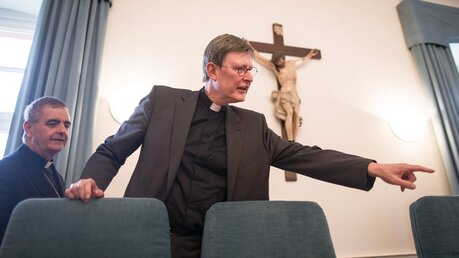 Kardinal Woelki weist die Richtung / © Frank Rumpenhorst (dpa)