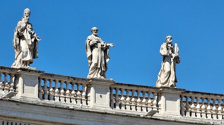 Heiligenstatuen Vatikan / © Renardo Schlegelmilch (DR)