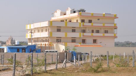 Das neue Kinderschutzhaus in Hyderabad soll Kindern von Müttern in der Prostitution ein angstfreies Aufwachsen ermöglichen. (BONO)