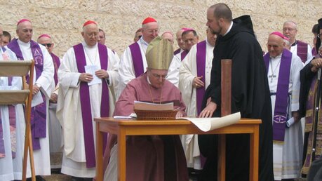 Kardinal Meisner in Tabgha (DBK)