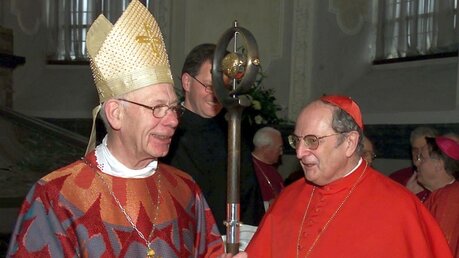 Bischof Hermann Josef Spital und Kardinal Joachim Meisner  / © KNA (KNA)