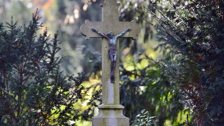 Kruzifix auf Melaten. / © Beatrice Tomasetti (DR)
