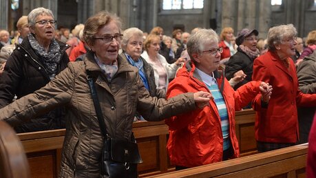 Mehr als 2000 kfd-Frauen beteten gemeinsam unter dem Motto "Dona nobis pacem" / © Beatrice Tomasetti (DR)