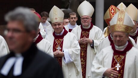 Bischöfe erinnern an Weltkriegsbeginn (dpa)