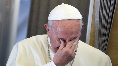 Papst Franziskus dürfte nicht begeistert sein / © Daniel Dal Zennaro (dpa)