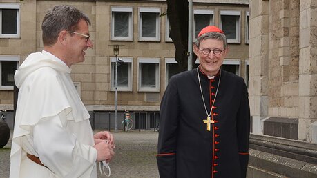 Provinzial Pater Peter Kreutzwald und Erzbischof Rainer Maria Kardinal Woelki. / © Beatrice Tomasetti (DR)