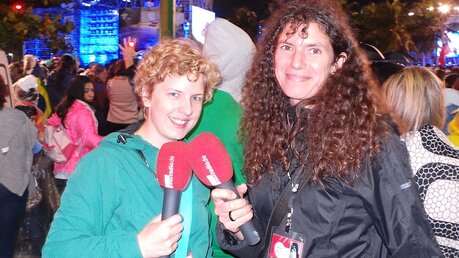domradio-Reporterinnen Veronika und Hilde (DR)