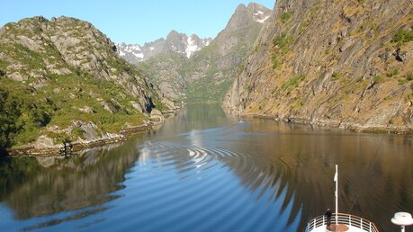 Trollfjord Raftsund Norwegen / © Hartmut Wilcken