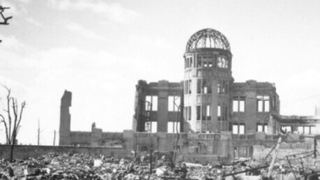 Hiroshima nach dem Atombombenabwurf 1945 / © epa (dpa)