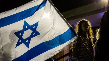 Israelische Flagge / © Sebi Berens (KNA)