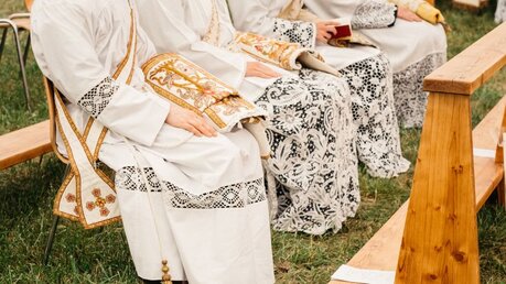 Priesterweihe der Piusbruderschaft / © Jean-Matthieu Gautier (KNA)