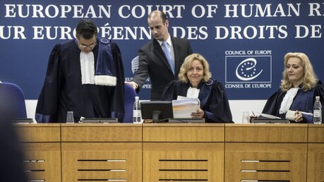 Richterin Angelika Nussberger (M) am Europäischen Gerichtshof für Menschenrechte in Straßburg / © Jean-Francois Badias (dpa)