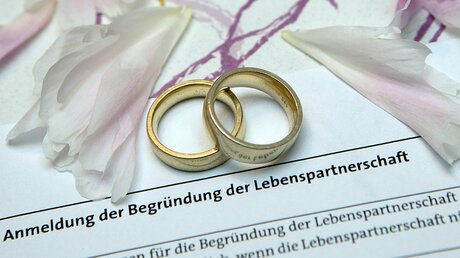 Ehe für alle / © Jörg Sarbach (dpa)