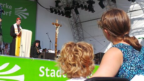 Kardinal Woelki beim NRW-Gottesdienst  / © Verena Tröster  (DR)