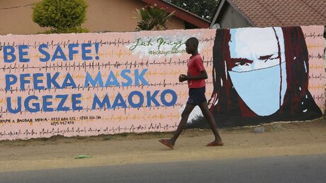 Afrika kämpft gegen das Coronavirus / © Tsvangirayi Mukwazhi/AP (dpa)