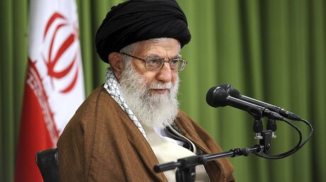 Ajatollah Ali Chamenei / © Office of the Iranian Supreme Leader/AP (dpa)