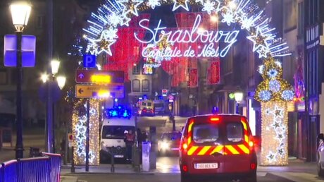 Angriff nahe Weihnachtsmarkt in Straßburg / © aptn/AP (dpa)