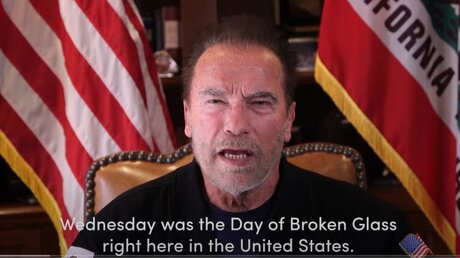 Arnold Schwarzenegger im Video mit Appell an Amerikaner / © Frank Fastner/Schwarzenegger/AP (dpa)