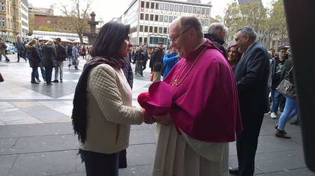 Vera Baboun, katholische Bürgermeisterin von Bethlehem, und Dompropst Bachner beteten für die Opfer (DR)