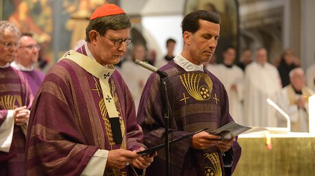 Bevor Kardinal Woelki Wolfgang Picken zum Stadtdechanten ernannte, hatte er dazu die Priester von Bonn angehört. / © Tomasetti (DR)
