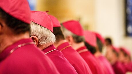 Deutsche Bischöfe planen weitere Maßnahmen zur Missbrauchsaufarbeitung / © Harald Oppitz (KNA)
