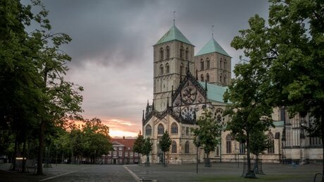Blick auf den Münsteraner Dom St. Paulus / © pxl.store (shutterstock)