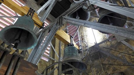 Blick in die Glockenstube nach der Ergänzung / © Jan Hendrik Stens (DR)