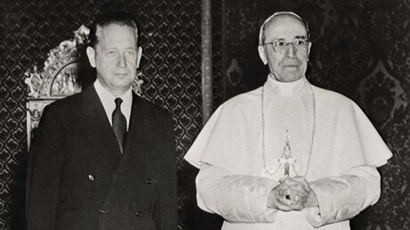 Dag Hammarskjöld und Pius XII. / © KNA-Bild (KNA)