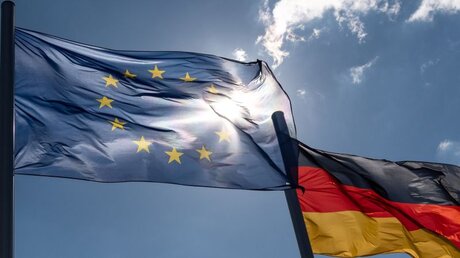 Deutschland übernimmt EU-Ratspräsidentschaft / © Robert Michael (dpa)