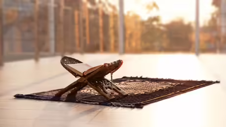 Debatte um politischen Islam gewinnt an Fahrt / &copy; New Africa (shutterstock)