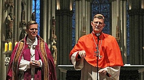 Kardinal Woelki und Generalvikar Meiering / © Robert Boecker (KNA)