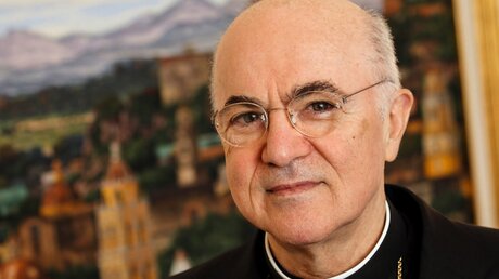 Erzbischof Carlo Maria Viganò, ehemaliger Apostolischer Nuntius in den USA / © Romano Siciliani (KNA)