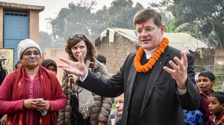 Erzbischof Stephan Burger in Indien / © Gottfried Bohl (KNA)