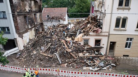 Explodiertes Wohnhaus in Wuppertal / © Bernd Thissen (dpa)