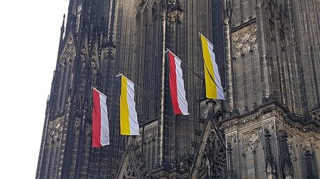 Kölner Dom: Trauer um Kardinal Meisner / © Tobias Fricke (DR)