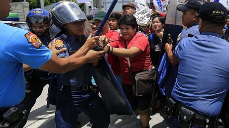 Proteste auf den Philippinen / © Eugenio Loreto (dpa)