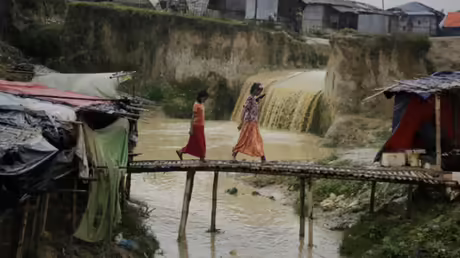 Fl&uuml;chtlinge im Lager Kutupalong in Bangladesch / &copy; Altaf Qadri (dpa)