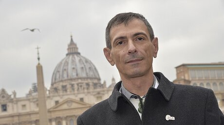 Francesco Zanardi ist Sprecher des italienischen Netzwerks "Rete L'Abuso" / © Cristian Gennari (KNA)