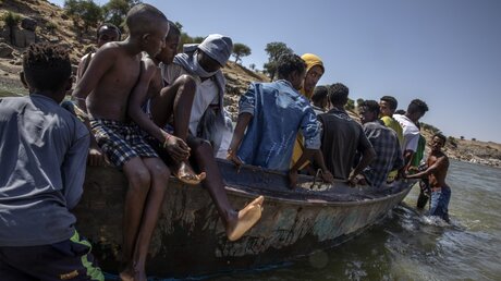Geflüchtete Menschen aus der Region Tigray / © Nariman El-Mofty (dpa)