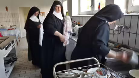 Gemeinsames Sp&uuml;len / &copy; Sr. Emmanuela Kohlhaas (privat)