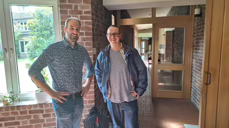 Martin Biallas und Alexander Foxius in Angermund / &copy; Sr. Emmanuela (privat)