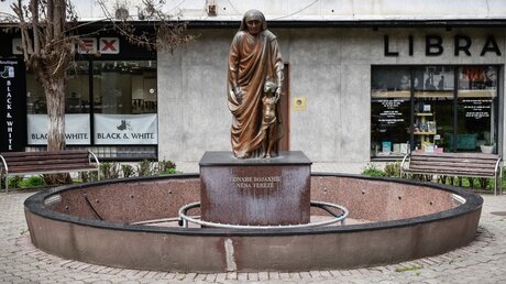 Mutter-Teresa-Statue in Pristina, Kosovo / © Beate Laurenti (KNA)
