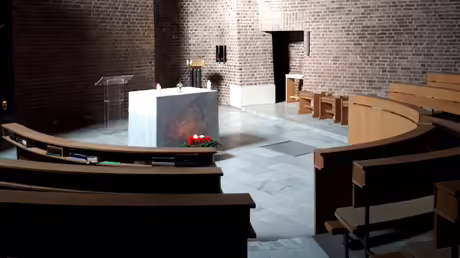 Manchmal muss man zur Anbetung die dicke Winterjacke rausholen / &copy; Sr. Emmanuela Kohlhaas (privat)