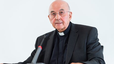 Münsters Bischof Felix Genn äußert sich zur Missbrauchsstudie / © Guido Kirchner (dpa)