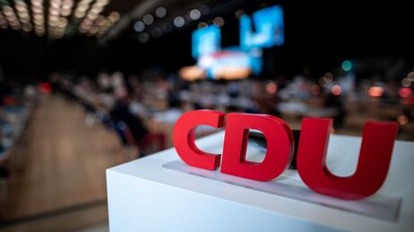 Logo der CDU / © Fabian Strauch (dpa)