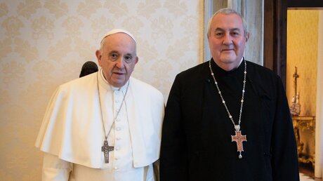 Papst Franziskus empfängt Ioan Sauca 2021 im Vatikan / © Romano Siciliani (VM)