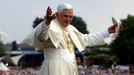 Papst Benedikt XVI. beim Weltjugendtag in Köln / © Wolfgang Radtke (KNA)