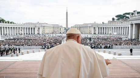 Papst Franziskus empfängt Carabinieri / © Vatican Media/Romano Siciliani (KNA)