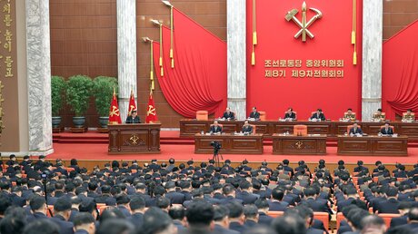  In Nordkorea wird laut Open Doors ein System des Misstrauens geschütz / © Koreanische Nachrichtenagentur (dpa)